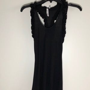 Ribbie and Nikki ruffled tank top XS